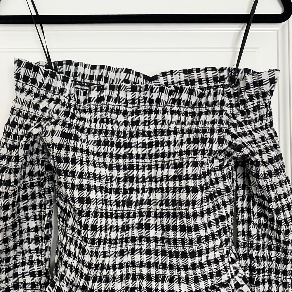 H&M Shirred Off The Shoulder Top - Small - Picture 4 of 7